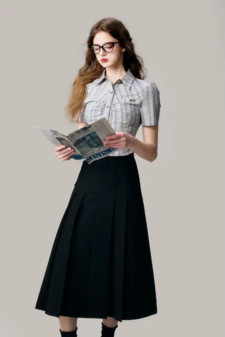 College style black pleated long skirt for women, slimming A-line skirt