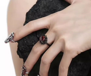 Pomegranate metal ring