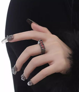 Dark style open ring