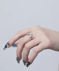 Hollow Butterfly Ring