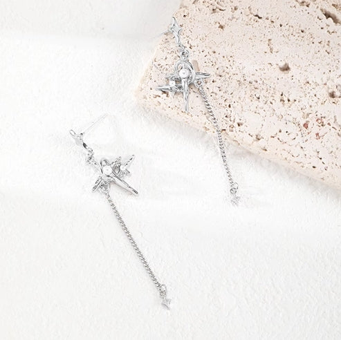 Pearl four-pointed star long earrings