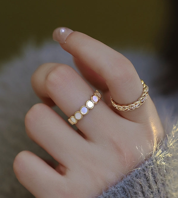 Simple stylish French mother-of-pearl ring