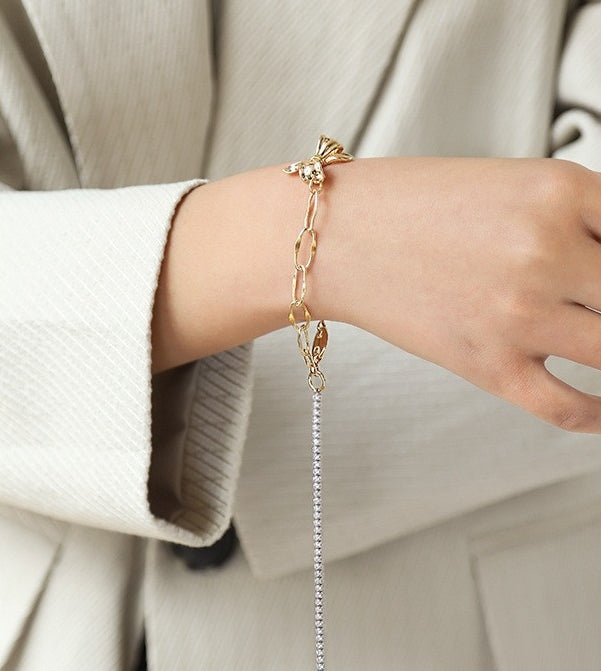 Gold Bow Bracelet