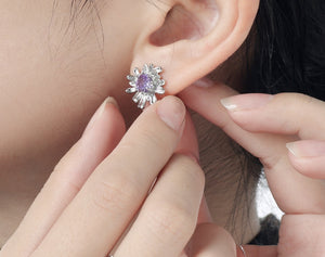 Flower small chrysanthemum earrings