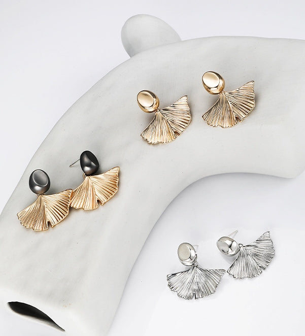 925 Silver Needle Ginkgo Leaf Earrings