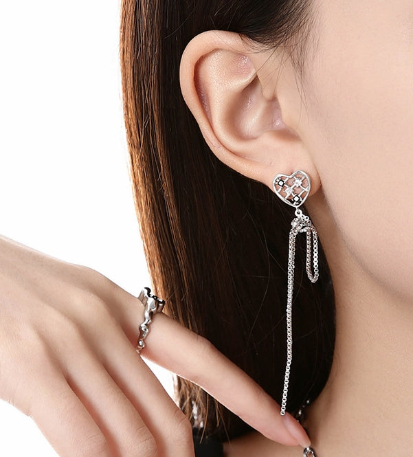 Mesh Heart Tassel Earrings