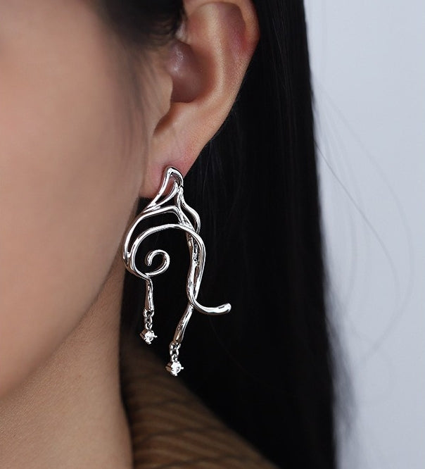 Harajuku pleated irregular earrings