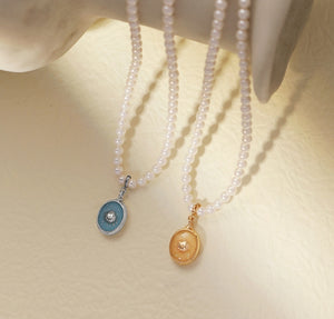 French Pearl Pendant Necklace