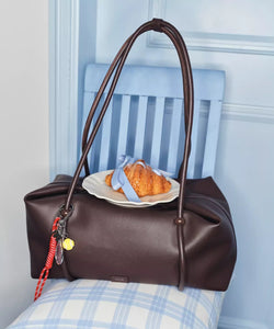 Leather travel bag