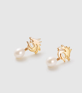 Unique pearl earrings