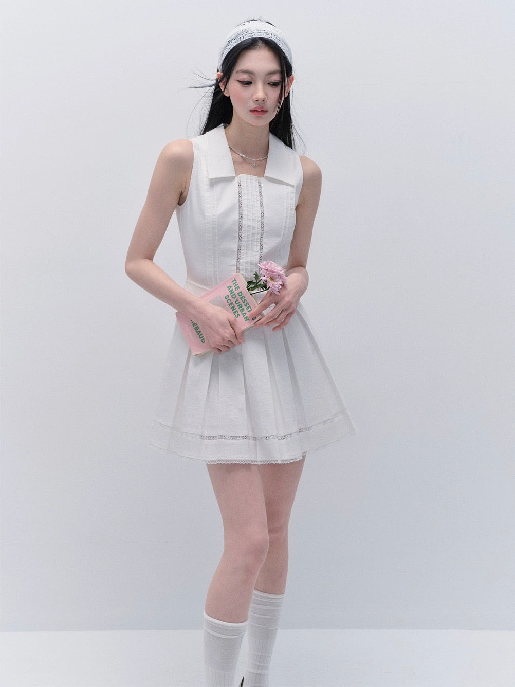 Versatile White Slim-Fit Dress