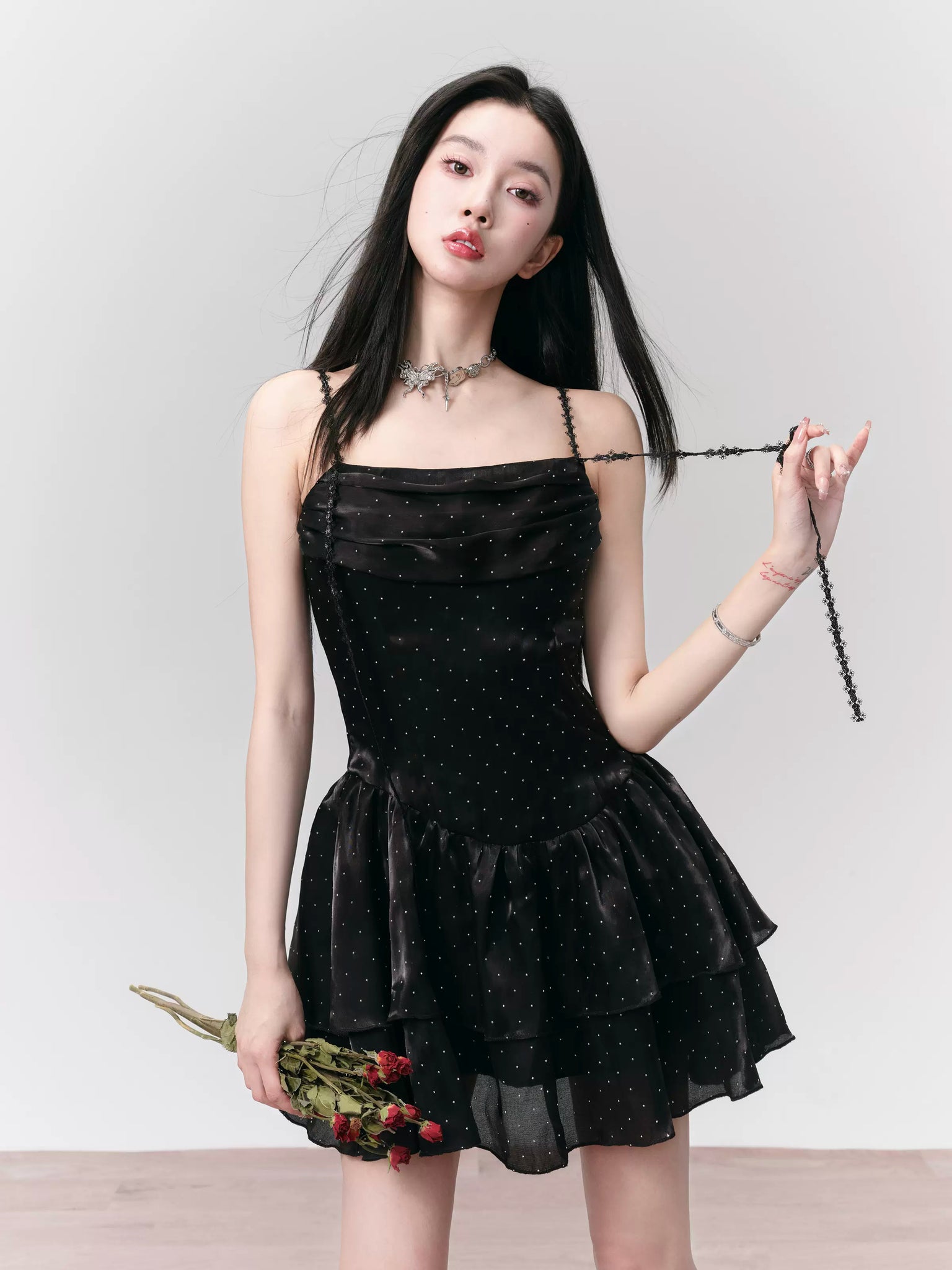 High-end swing collar ribbon temperament suspender dress