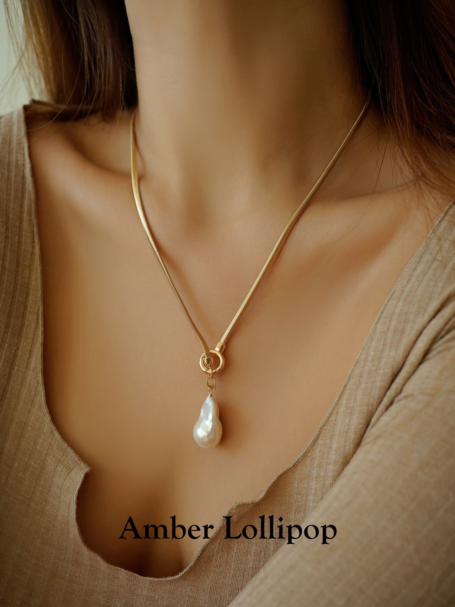 Light Luxury Baroque Pearl Necklace