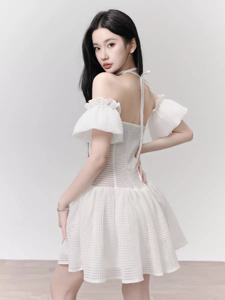 Hollow stitching one-shoulder puff sleeve puffy dress