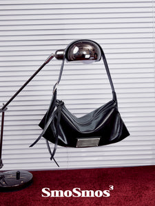 Niche Black Bat Bag Unisex Underarm Bag