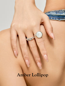 Natural White Mother-of-pearl Ring