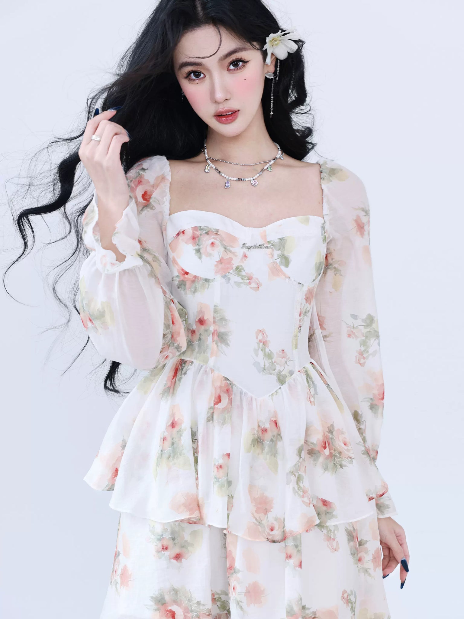 Fresh floral waist holiday dress