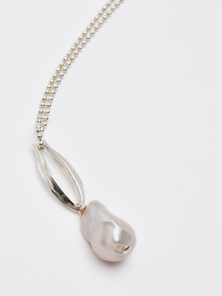 Shaped Baroque Pearl Necklace