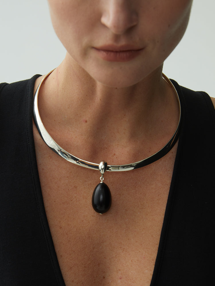 Simple elegant necklace