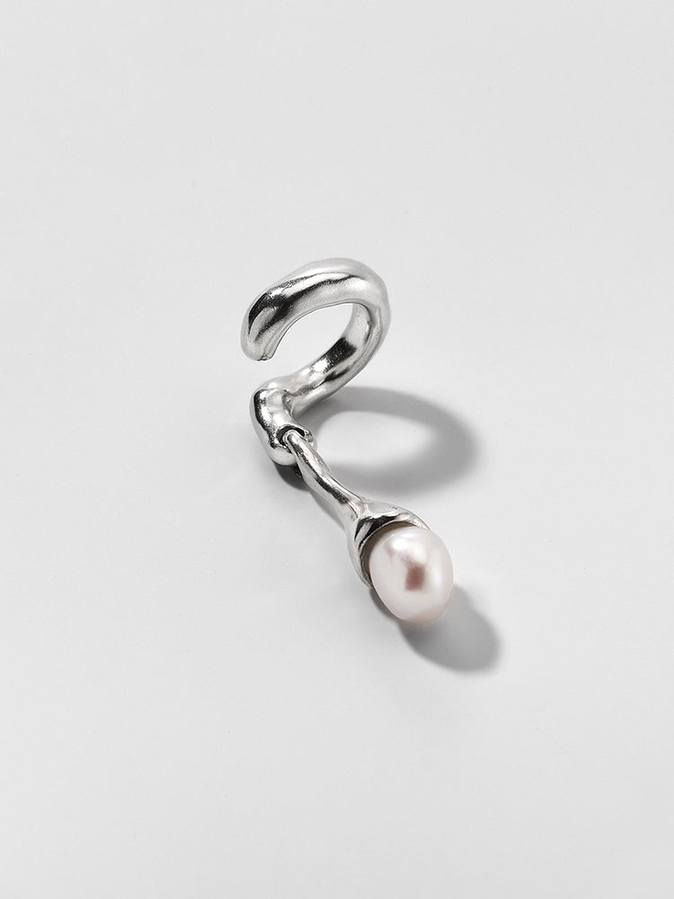 Luxury Baroque Pearl Ear Cuff(Single one)