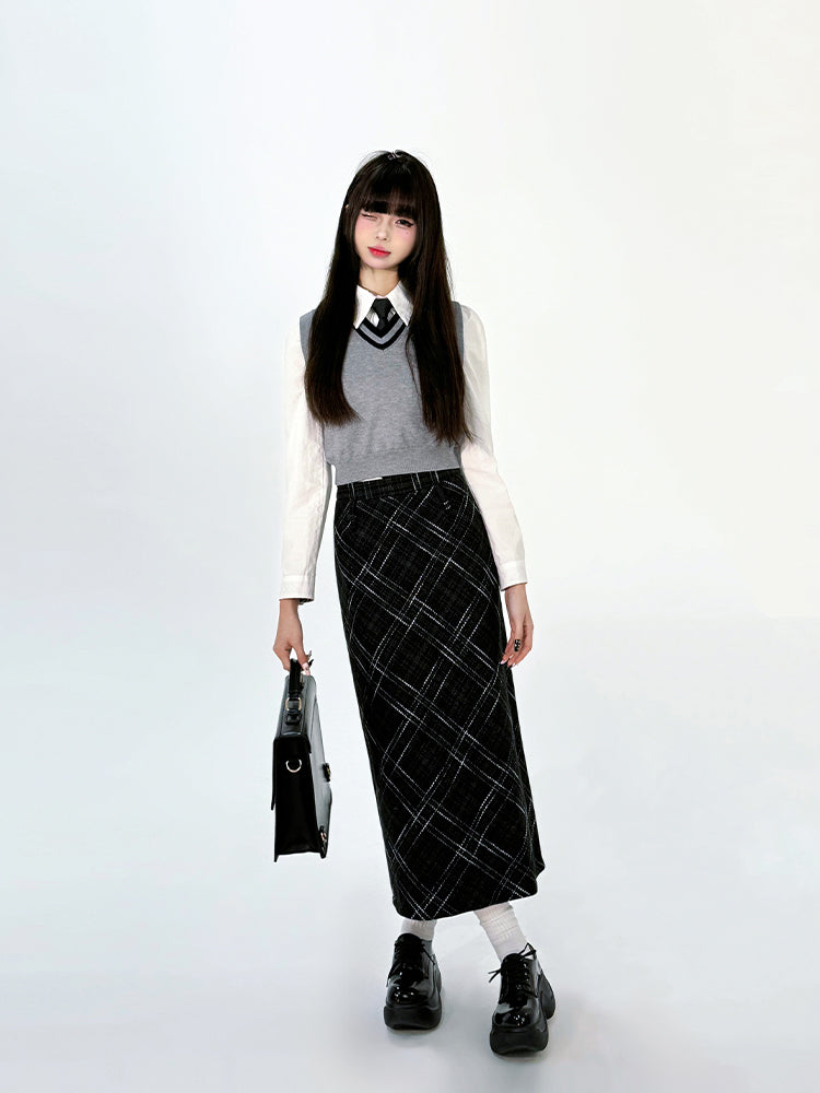 High Waisted Woolen Mid Length Skirt