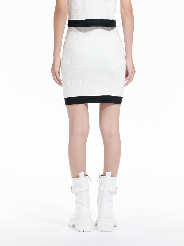 Contrast embossed YBY knitted skirt