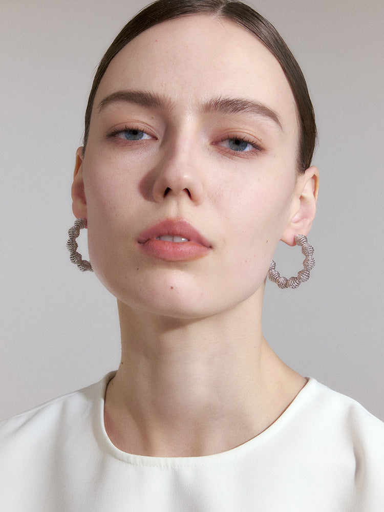 Hollow hoop earrings