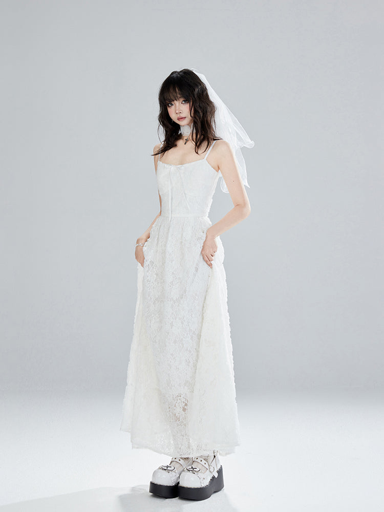 Waist-Cinching Elegant Lace Spaghetti-Strap Fairy Long Dress