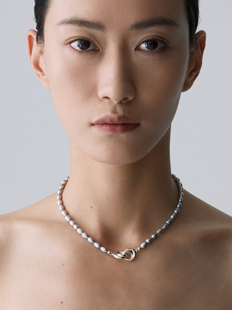 Grey Beaded Clavicle Necklace