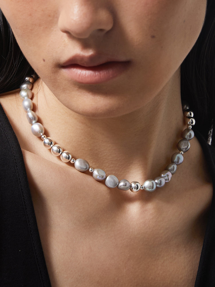 Shaped White Baroque Pearl Beaded Necklace