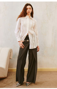 Retro hollow lace splicing pleated shirt design light and loose long-sleeved top