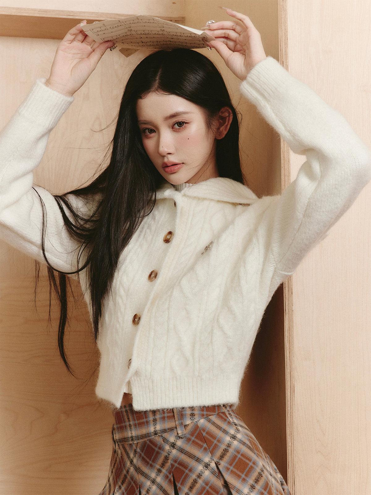 College Style Knitted Sweater Lapel Cardigan