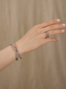 Streamlined double-layer ring