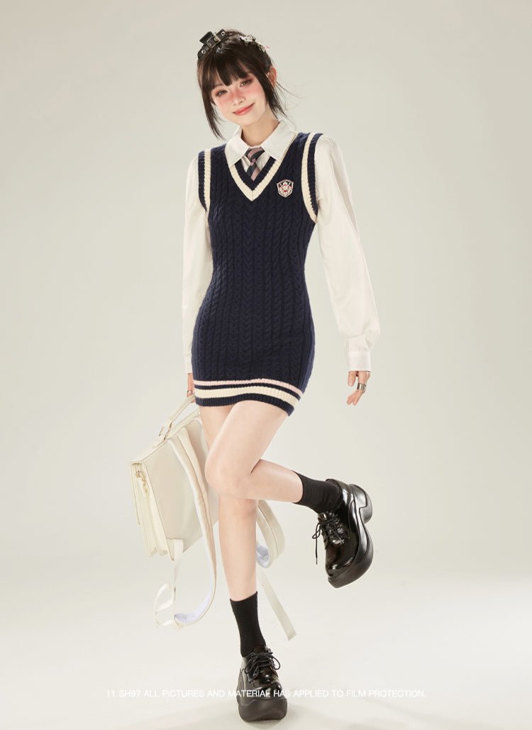 Knitted V-neck Slimming Sleeveless Dress