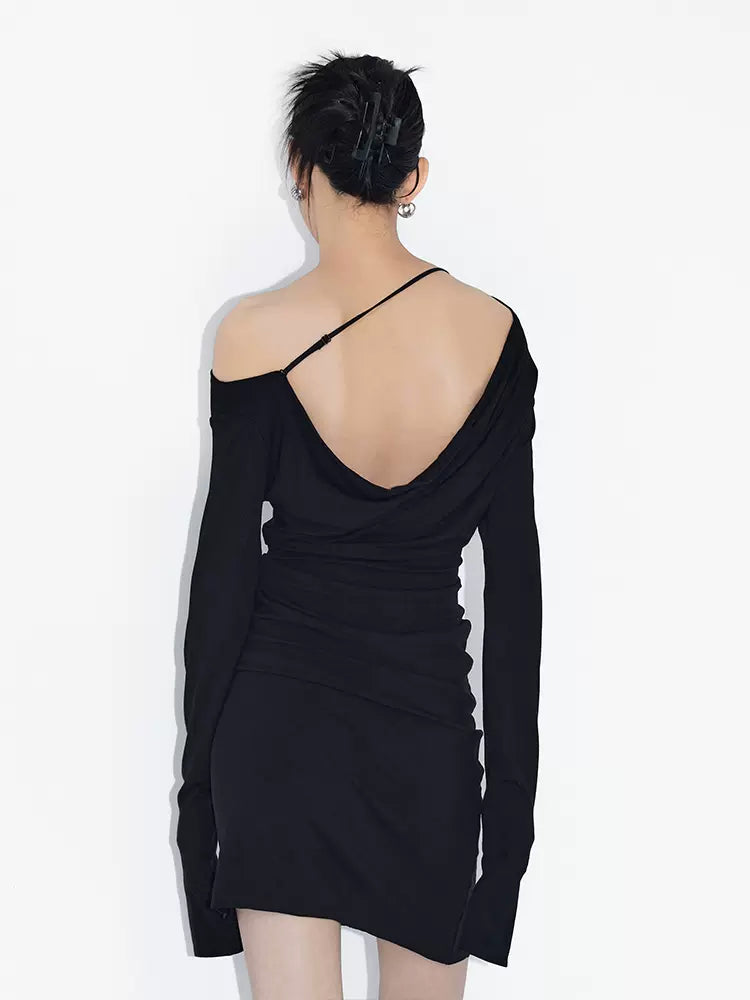 Black Slim Pleated Dress