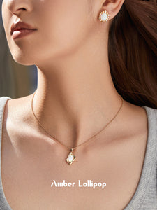 Pendant Gemstone Clavicle Necklace