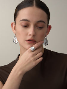 Fashionable detachable dual-use earrings