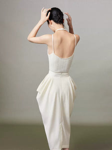 Cocoon structure back slit skirt