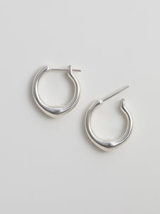 Simple earrings