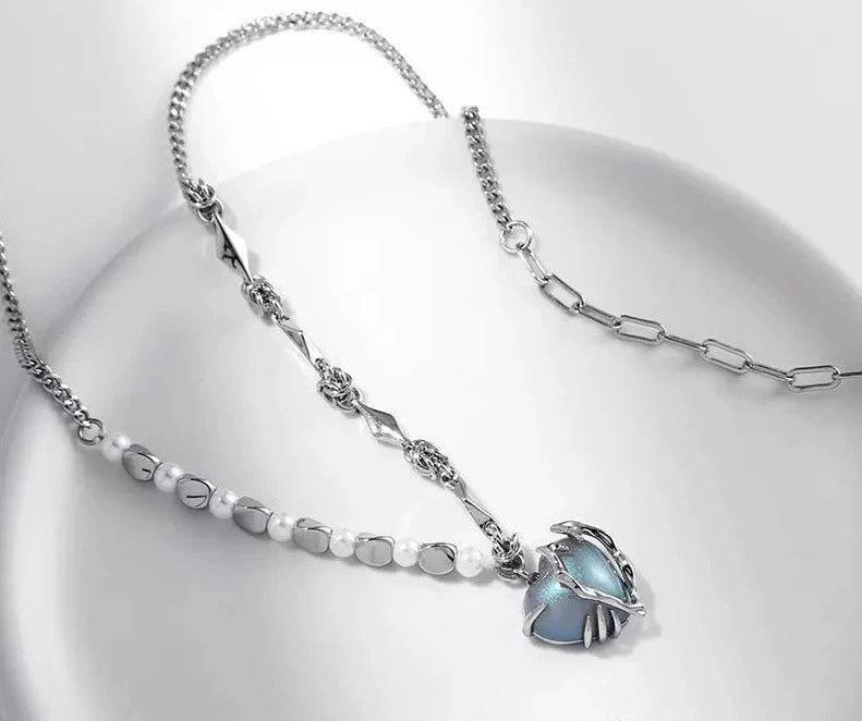 Pearl silver stitching sweater chain flash blue heart necklace