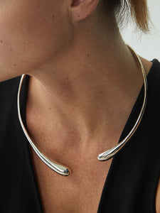 Light luxury niche clavicle circle