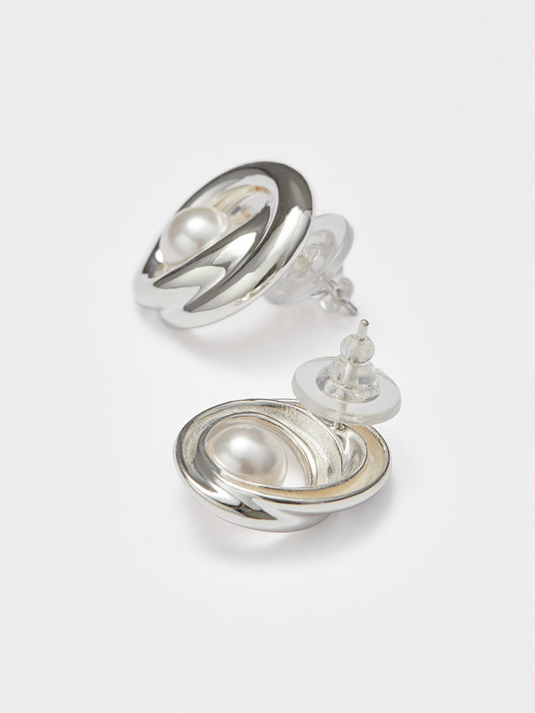 Simple streamline earrings