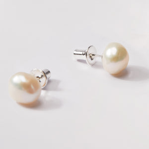 Baroque irregular pearl earrings