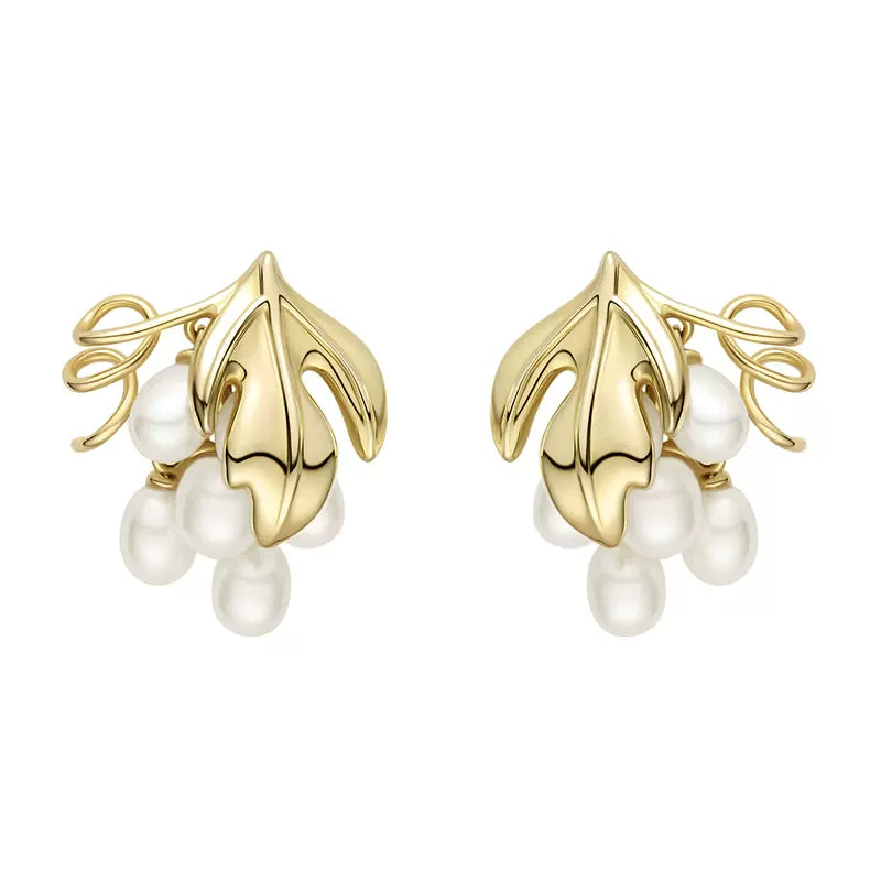 Mint Mambo Light Luxury Elegant Grape Pearl Earrings