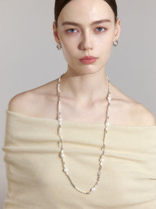 Baroque pearl necklace